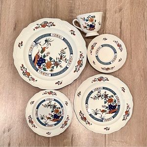 WEDGWOOD Of Etruria & Barlaston CHINESE TEAL 5 PIECE PLACE SETTING Vintage‎ Mint